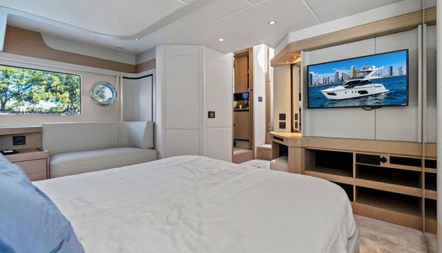 EMERALD yacht for sale 33