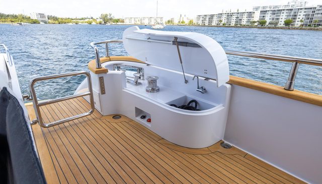 Sea Metri V yacht for sale 13