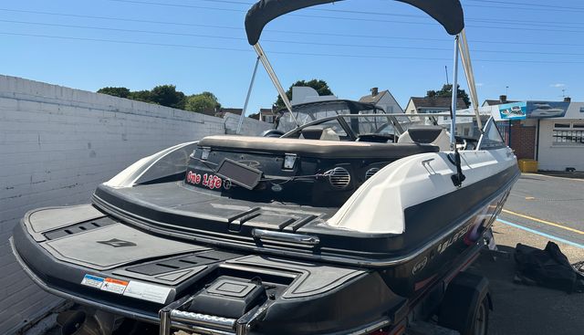 One Life yacht for sale 12