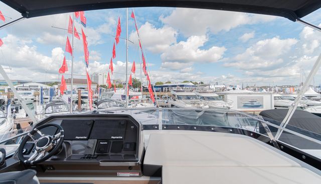 ALLOUISE yacht for sale 42