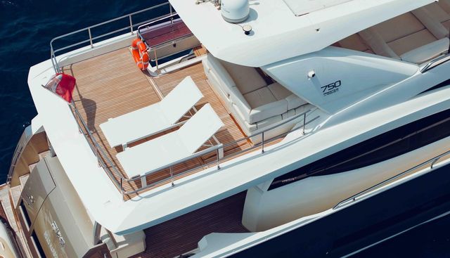 FEU D'OR yacht for sale 3