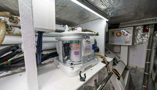 MAGIC yacht for sale 49