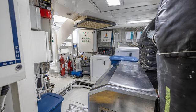 BENETTI CLASSIC yacht for sale 67