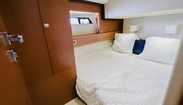 WorldWide yacht for sale 28