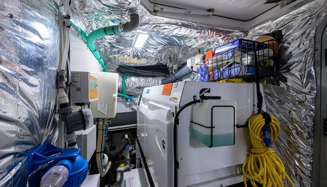 MISS AMY yacht for sale 157