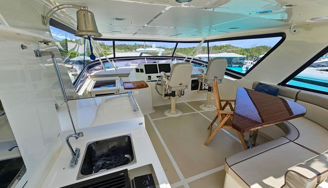 Living With E's yacht for sale 38