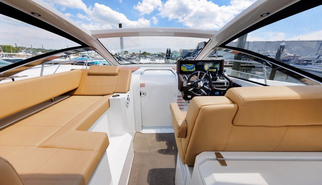 Major Adjustment yacht for sale 20