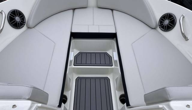 noname yacht for sale 10