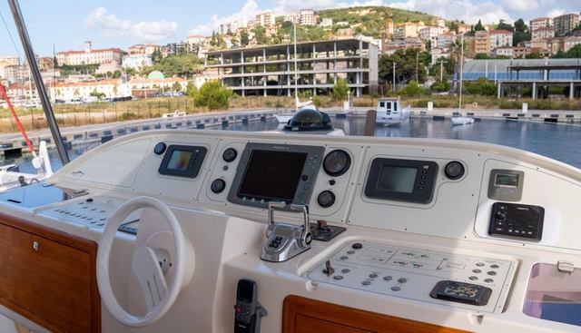 013 yacht for sale 3