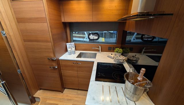 noname yacht for sale 17
