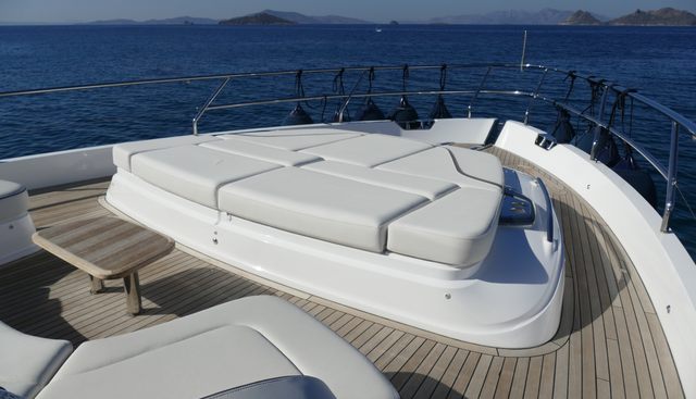 noname yacht for sale 9