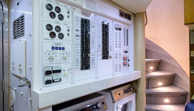 SUPERSTAR yacht for sale 54