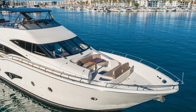 FINE SEAS-ONINGS yacht for sale 3