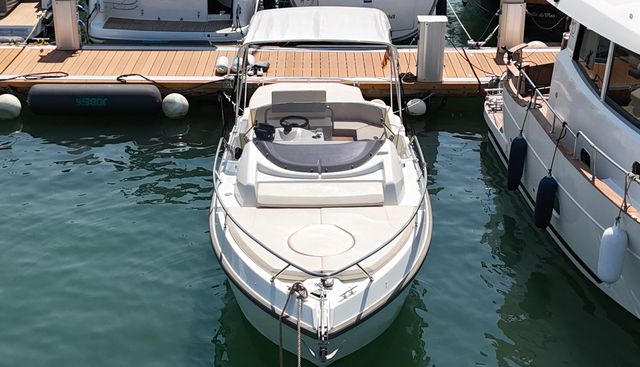 noname yacht for sale 4