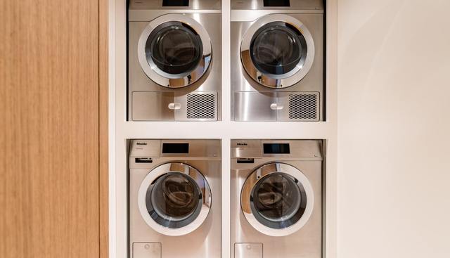 MIDNIGHT SAGA yacht for sale 59