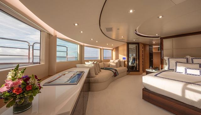 SUR LA MER yacht for sale 10