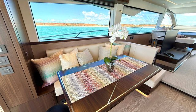 SEVEN yacht for sale 27