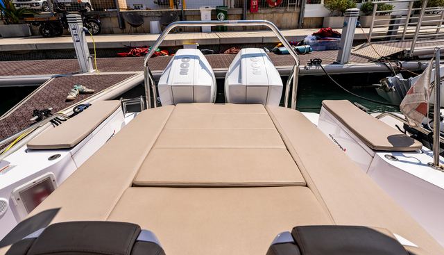 RNB yacht for sale 9