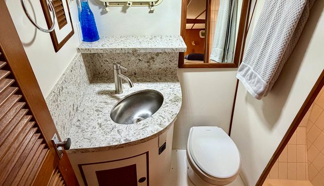 Ocean Jewel yacht for sale 29
