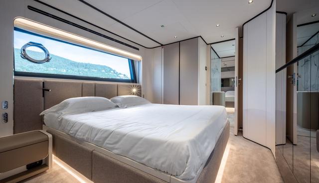 Together yacht for sale 23