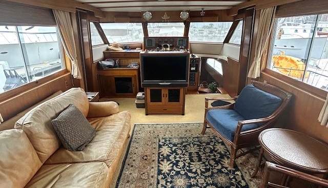 Day Light yacht for sale 10