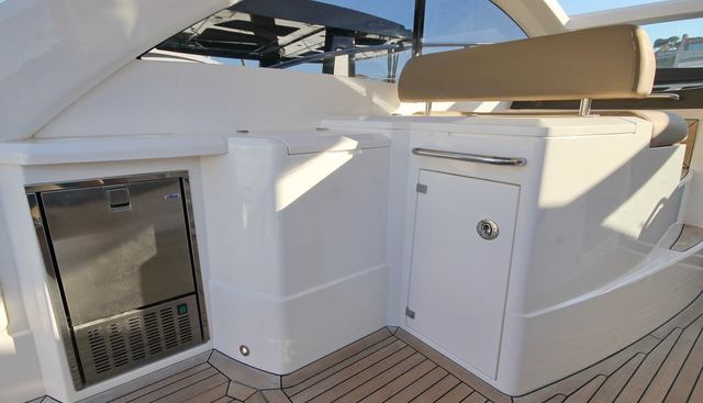 SKYFALL yacht for sale 10