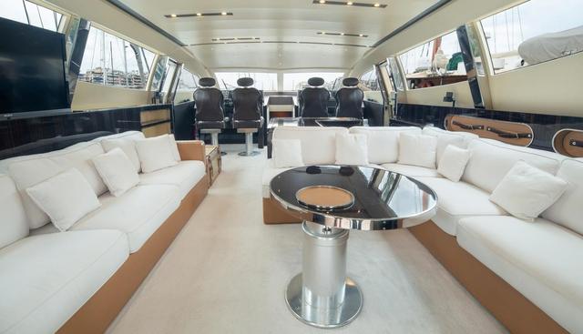 TACHYON yacht for sale 10