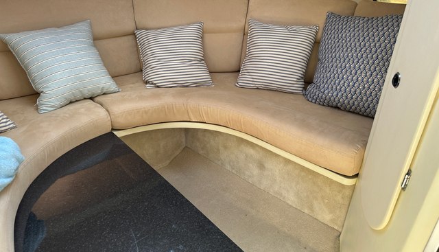 Locomotion yacht for sale 23
