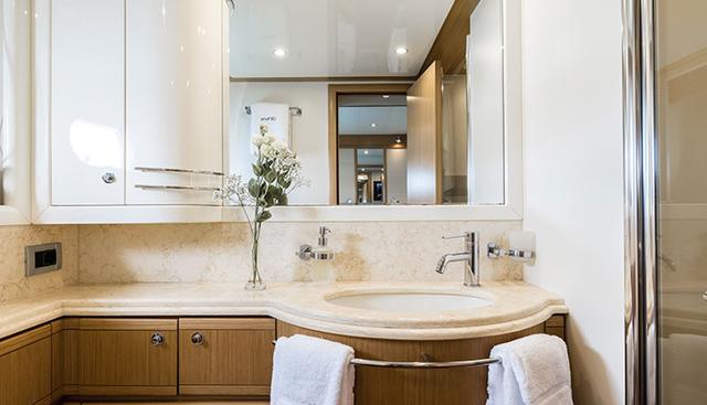 ONYX yacht for sale 10