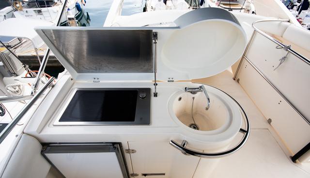 SCARLET yacht for sale 9