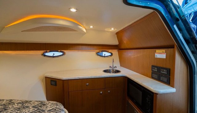 noname yacht for sale 33