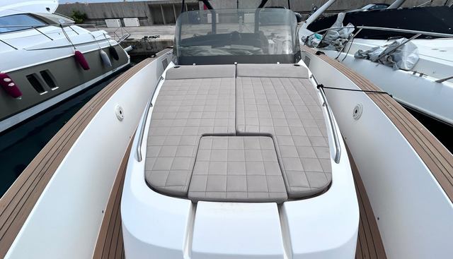 P43 yacht for sale 15