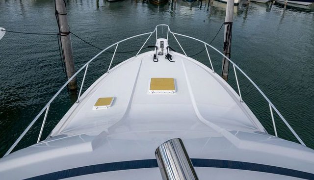VET BILLZ yacht for sale 4