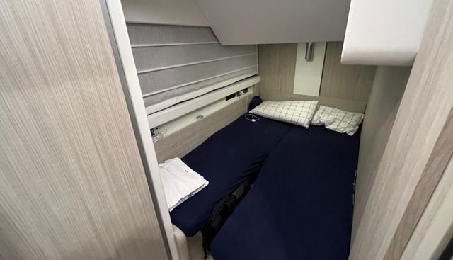E52 yacht for sale 19