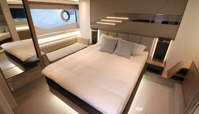 C3 yacht for sale 20