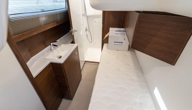 noname yacht for sale 37