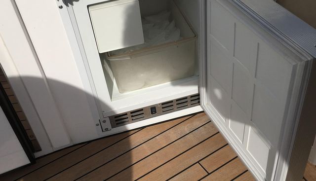 noname yacht for sale 33