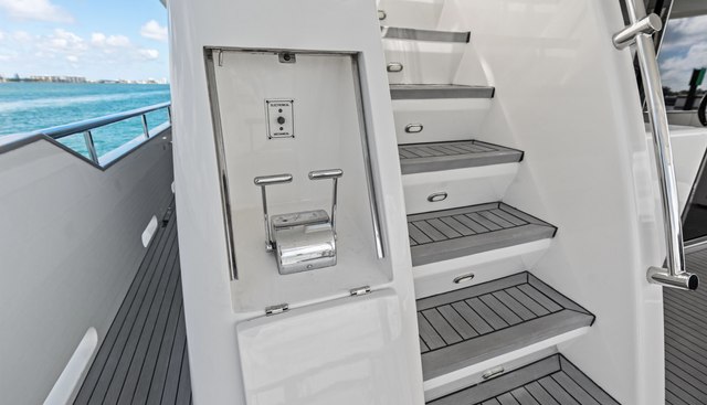 Aleniel yacht for sale 18