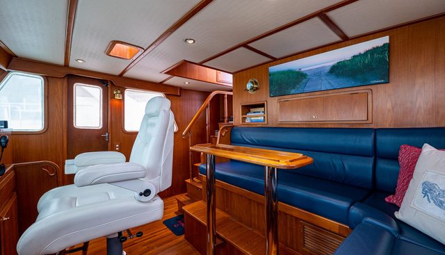 HOMES yacht for sale 17