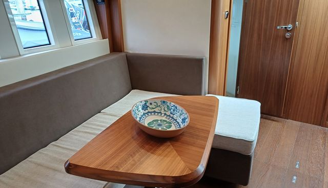 noname yacht for sale 14
