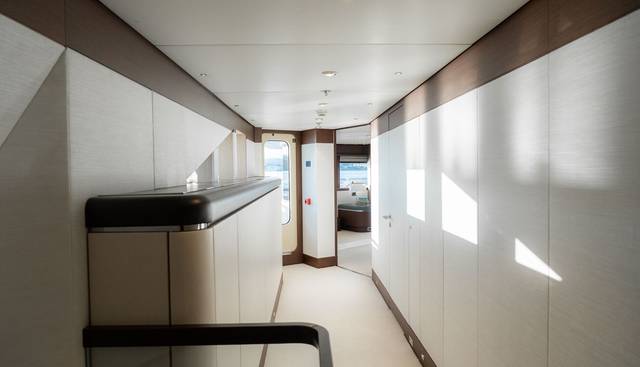 RENEGADE yacht for sale 90