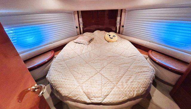 A55 yacht for sale 30