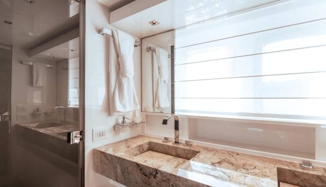 TNT Leisure yacht for sale 15