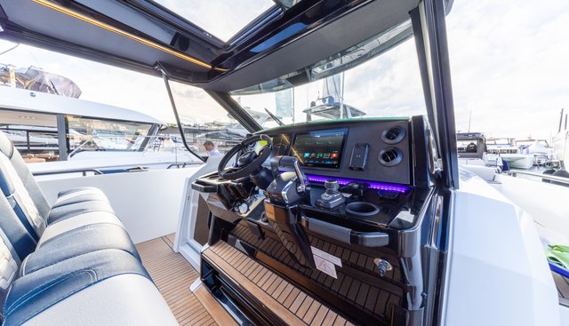 noname yacht for sale 7