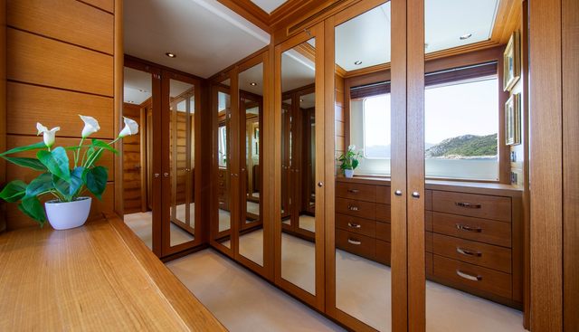 VA BENE yacht for sale 17
