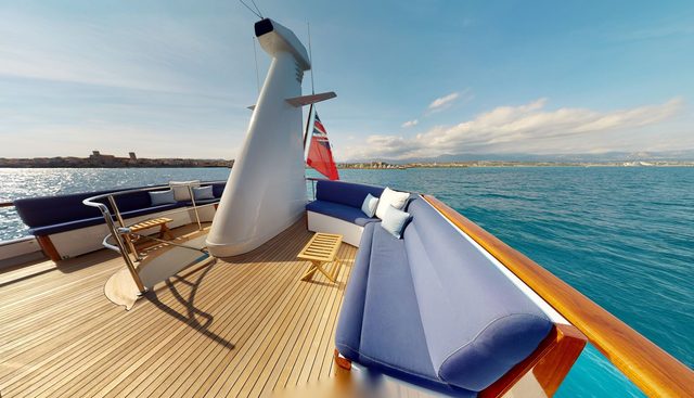 WILAMINA yacht for sale 37