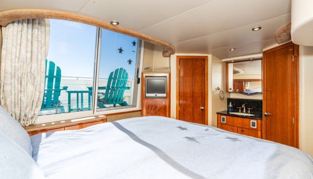 THE SEA IS FOR ME yacht for sale 25