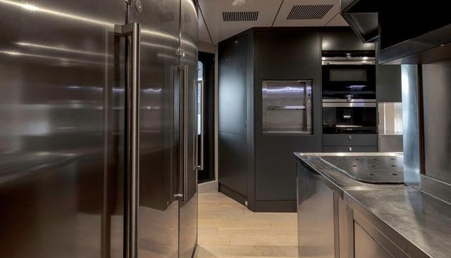 Q.M. yacht for sale 52