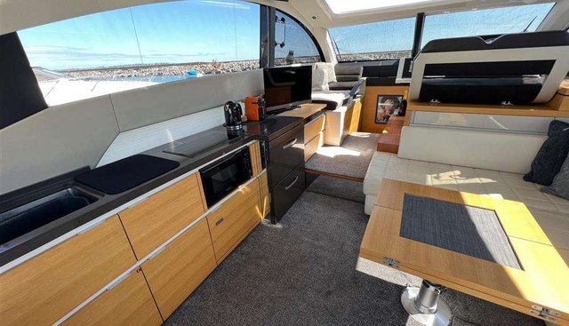 noname yacht for sale 9