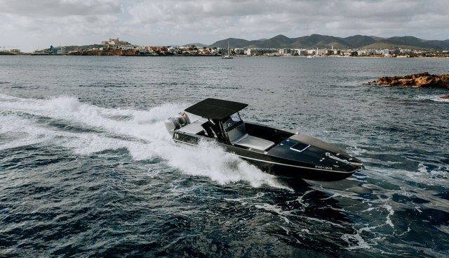 F11 yacht for sale 9